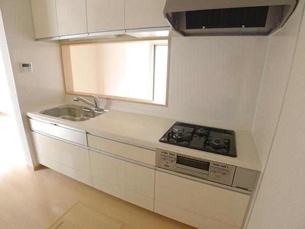 Kitchen. Produce a warm time face-to-face kitchen of your family Indoor (July 2013) Shooting Building 2