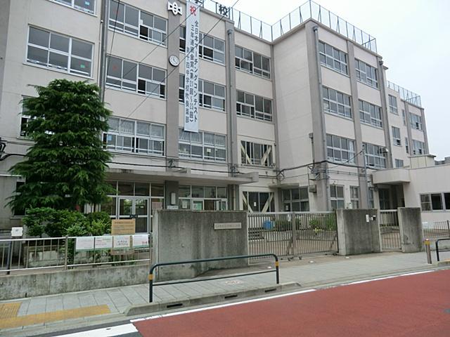 Other. Up to about Adachi Ward fourteenth junior high school 850m Walk about 11 minutes