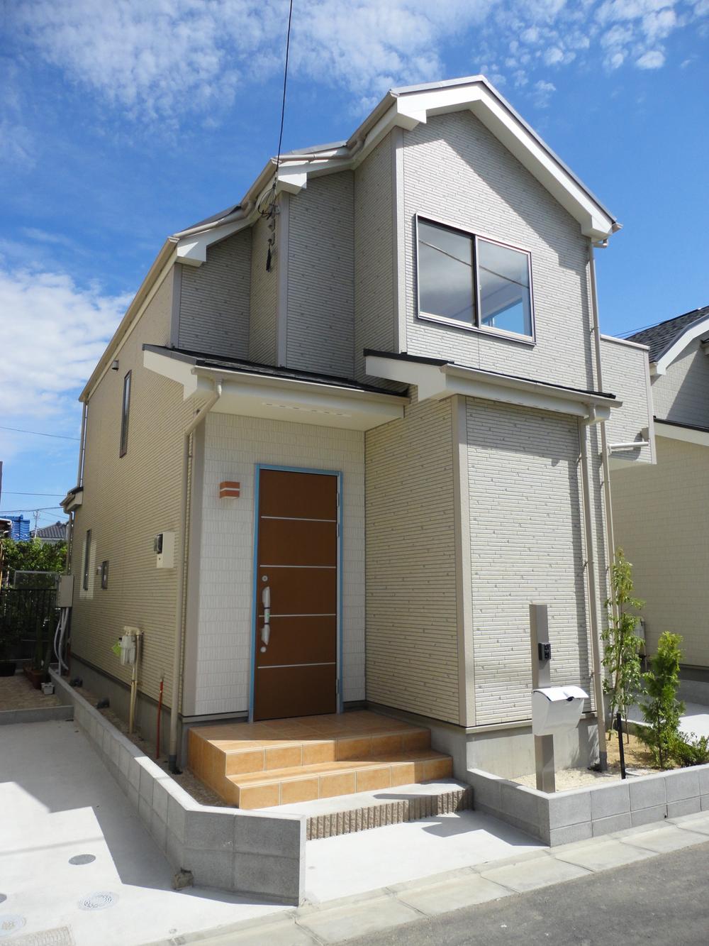 Same specifications photos (appearance). Same specifications