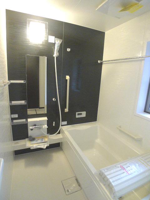 Same specifications photo (bathroom). Bathroom (complete construction cases)