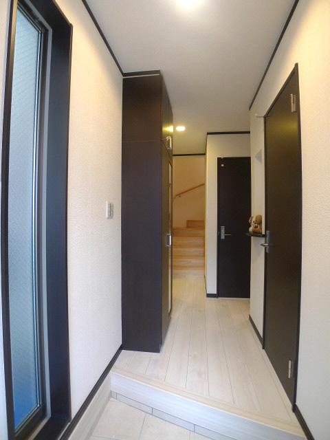 Same specifications photos (Other introspection). Corridor (complete construction cases)