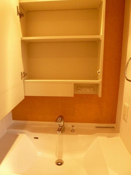 Wash basin, toilet. Care Ease vanity with excellent storage capacity and functionality!