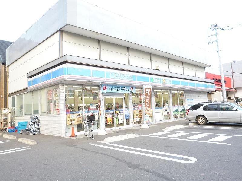 Convenience store. 515m until Lawson Oyata shop