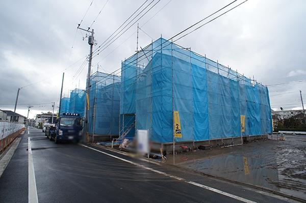 Local appearance photo. Local (12 May 2013) Shooting