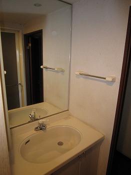 Wash basin, toilet. Room (August 2012) shooting