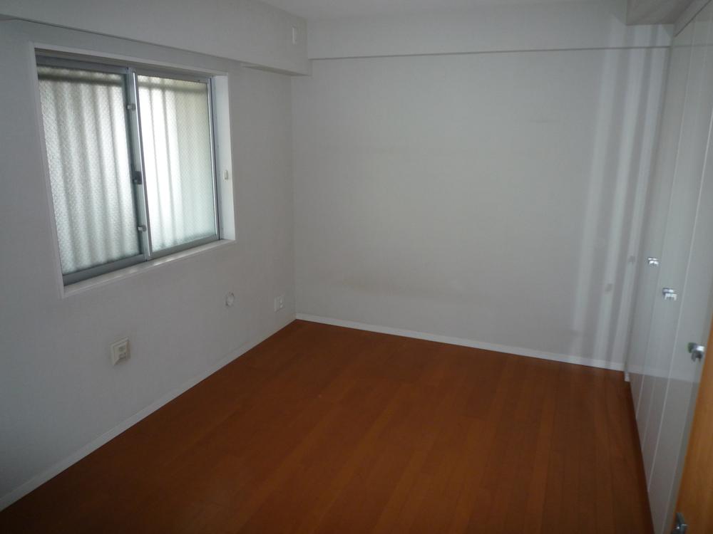 Non-living room. Indoor (January 2014) Shooting