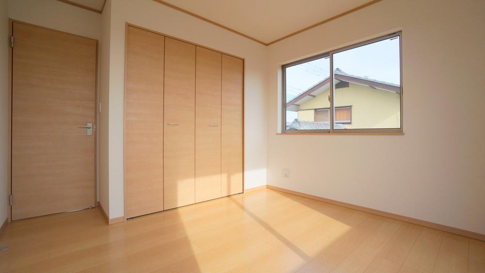 Other introspection. Western style room