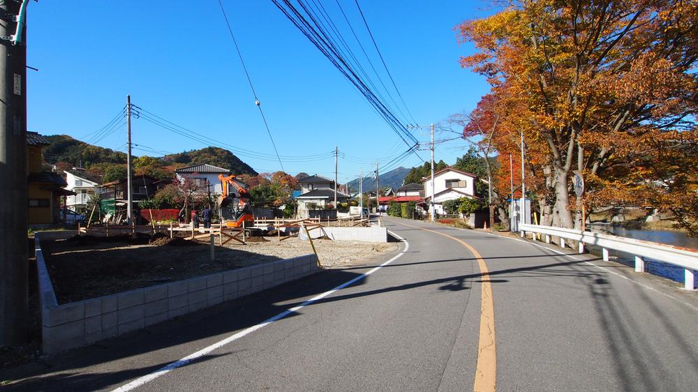 Local appearance photo. Local (11 May 2013) Shooting