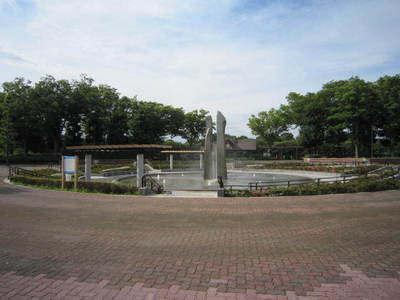park. AkiTomedai 800m to the park (park)