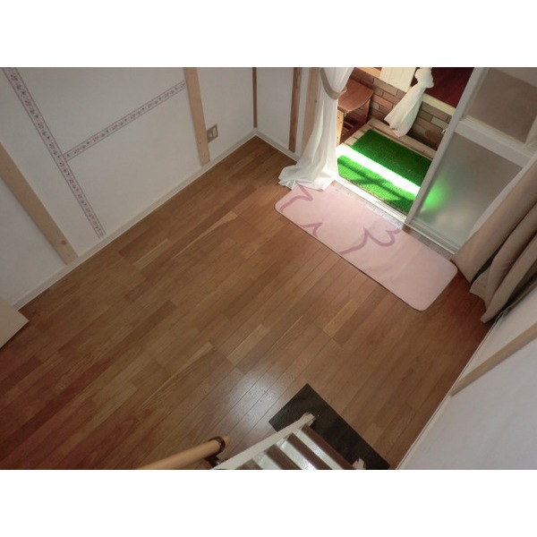 Living and room. Room viewed from loft
