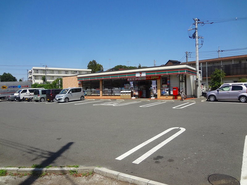 Convenience store. Seven-Eleven Akishima Tamagawa 5-chome up (convenience store) 800m