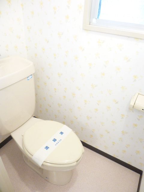 Toilet. bus ・ Toilet independent type ☆