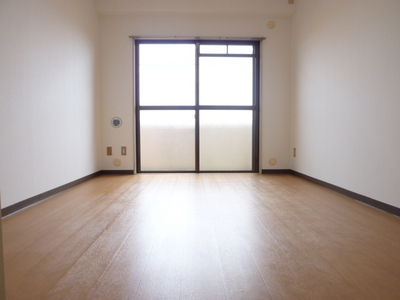Living and room. Western-style 6 Pledge! Air conditioning installation Allowed