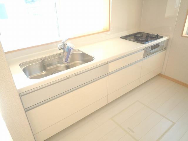 Kitchen. 2013.12.02 shooting 7 Building room