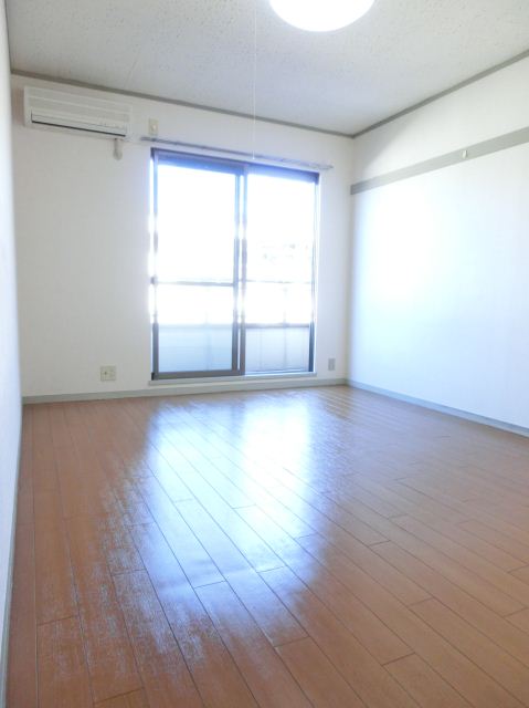 Living and room. ☆ Facing west ・ 7 Pledge of Western-style ☆