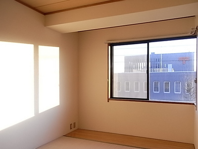Living and room. ☆ Japanese-style room 6 quires ☆