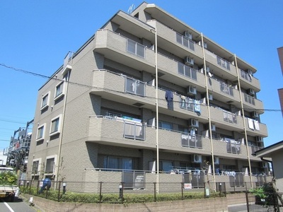 Building appearance. ☆ Sunny ☆