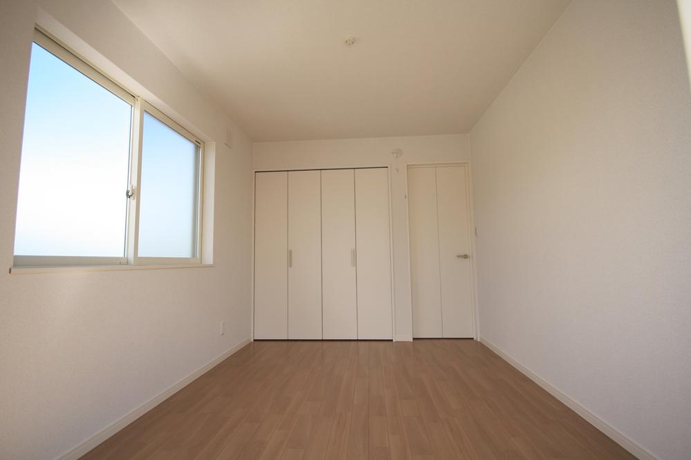 Non-living room. Local (August 2013) Shooting