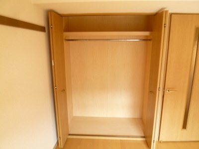Receipt. ☆ Large closet ☆