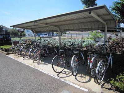 Other common areas.  ☆ Bicycle-parking space ☆