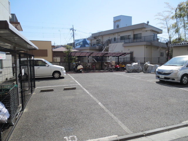 Parking lot