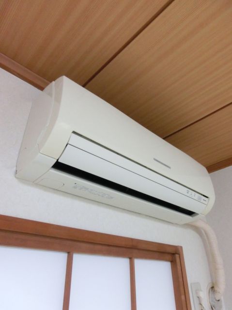 Other. ☆ It is air-conditioned ☆