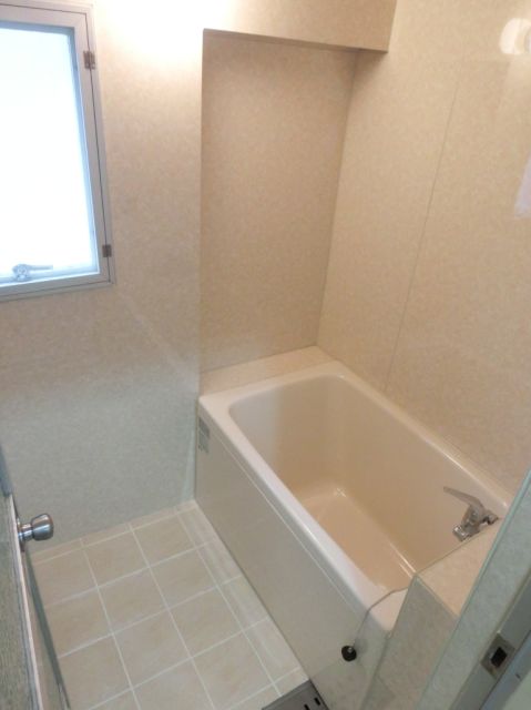Bath.  ☆ -Out add fueled ☆ Bright bathroom with modern atmosphere ☆ 