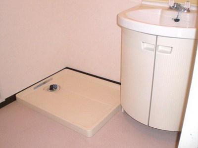 Washroom. Independent wash undressing room