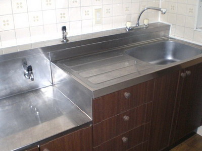 Kitchen. Gas stove installation Allowed