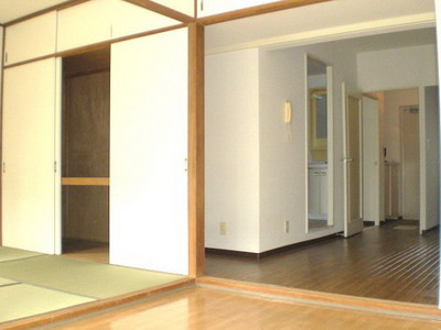Living and room. Upper closet There is plenty