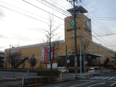 Shopping centre. Mori Town until the (shopping center) 260m