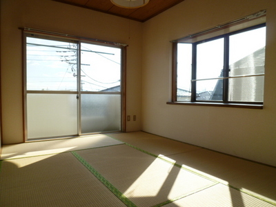 Living and room.  ☆ Corner room ・ Two-sided lighting ☆