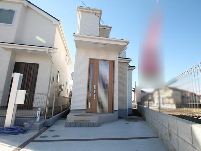 Local appearance photo. 6 Building Finished already