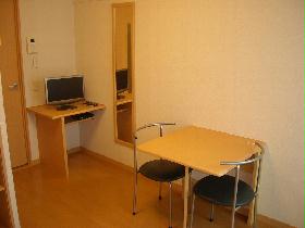 Living and room. 1F is a picture of.