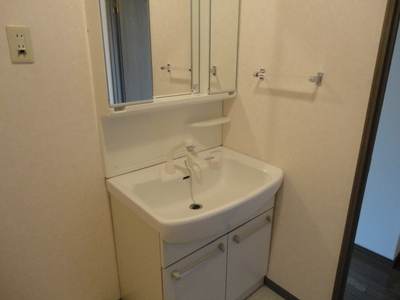 Washroom. ☆ Independent wash basin ☆