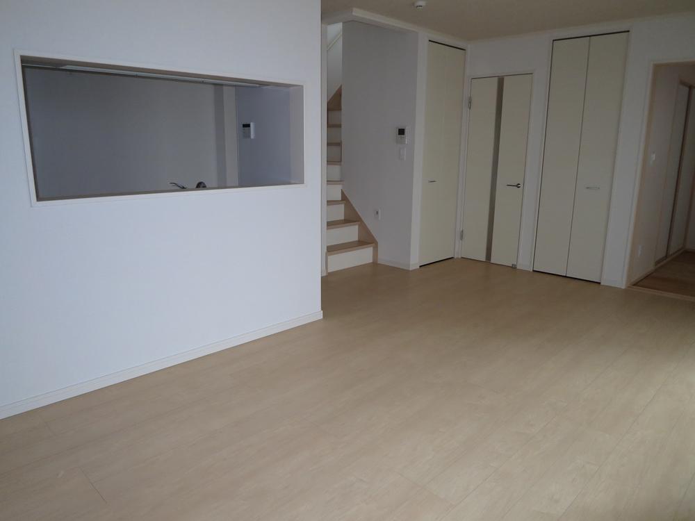 Living. Indoor (11 May 2011) Shooting