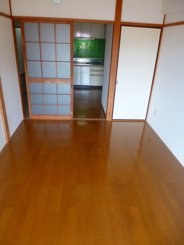 Living and room