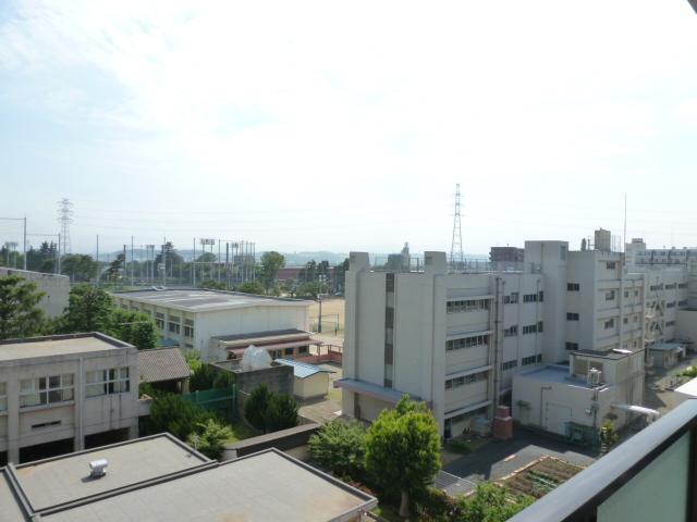 View photos from the dwelling unit. (May 2013) Shooting It will be in a quiet residential area