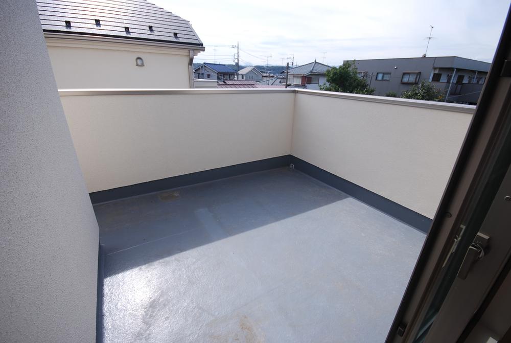 Balcony. Local (10 May 2013) Shooting