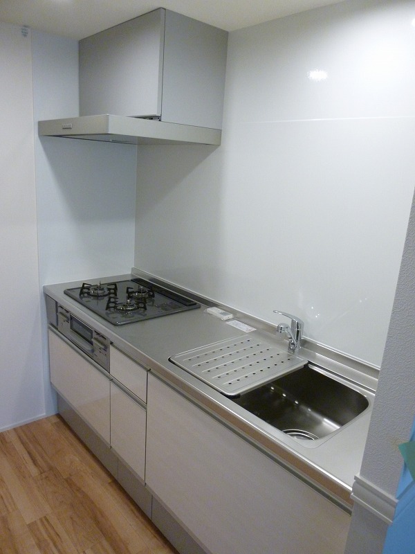 Kitchen. Convenient 3-neck system Kitchen