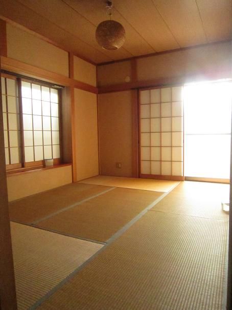Other. There is also a Japanese-style room in the space of relaxation