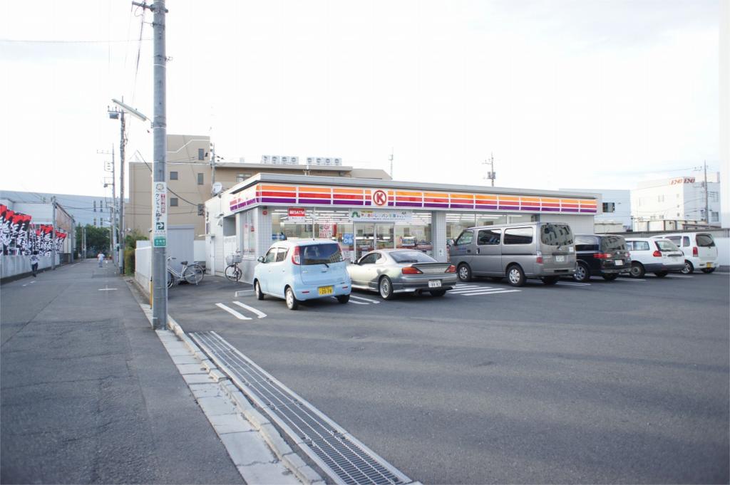 Convenience store. Circle K Akishima Musashino store up (convenience store) 860m