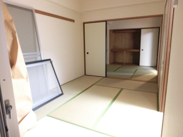 Living and room. ☆ You can use to connect the rooms and 4.5 Pledge of rooms Japanese-style room 6 quires ☆