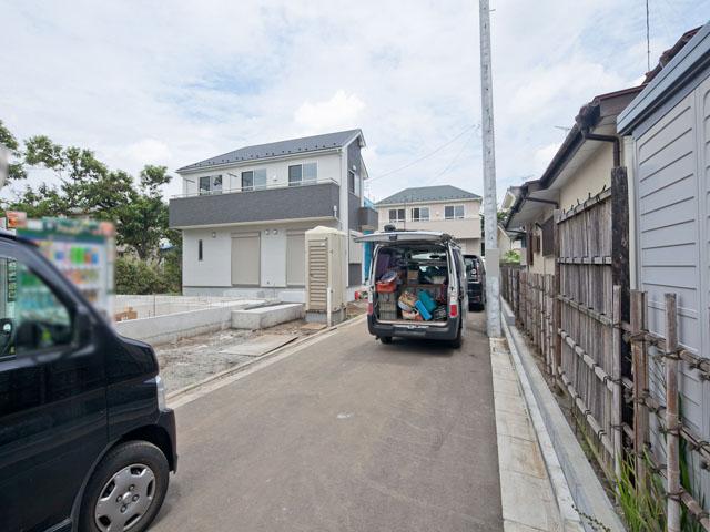 Local appearance photo. Akishima Miyazawa-cho 2-chome site within the development road