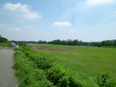 park. Whale Sports Park until the (park) 450m