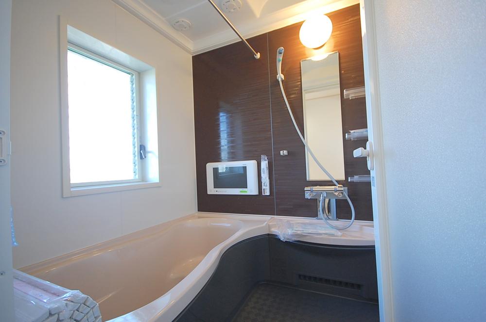 Same specifications photo (bathroom). The company construction cases