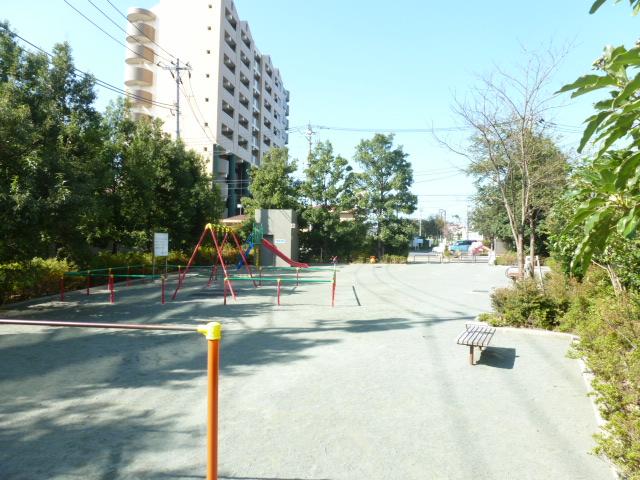 park. 20m to 1-chome in the children's amusement Matsubara-cho