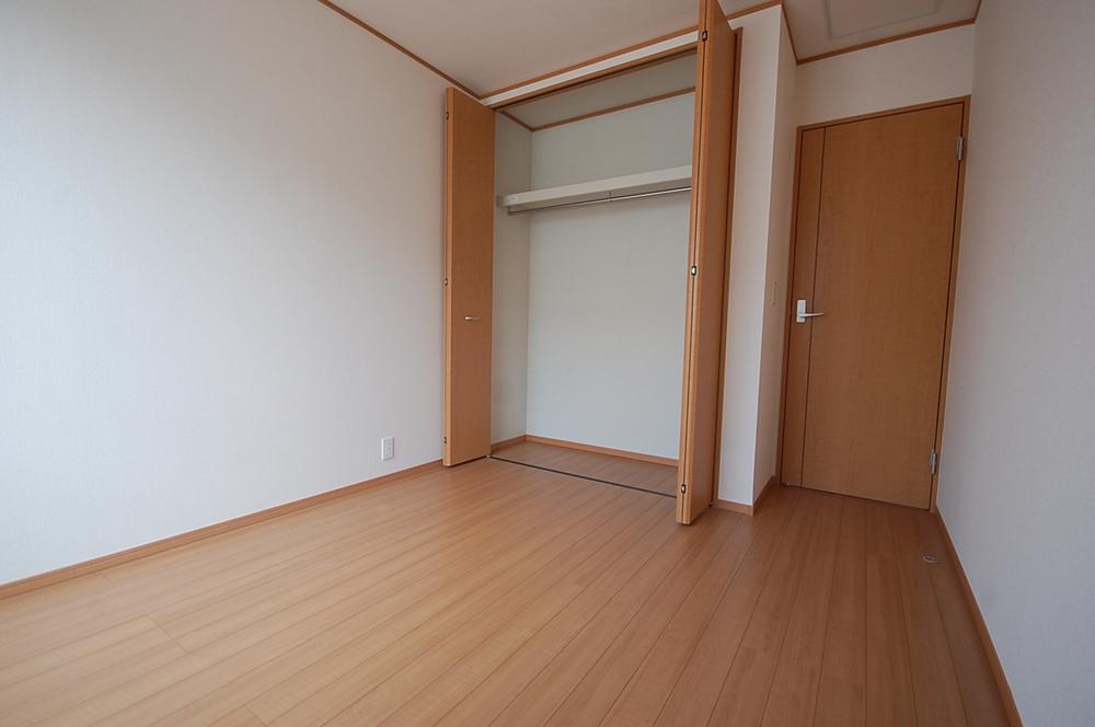 Other introspection. Western style room