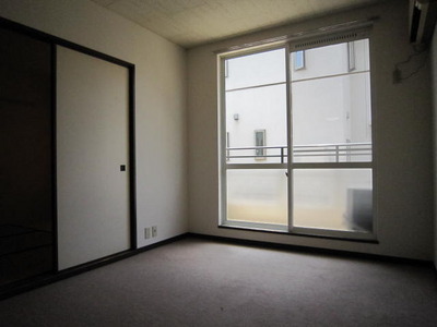 Living and room. ☆ Sunny living room ☆