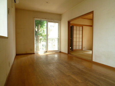 Living and room. ☆ Sunny living ☆